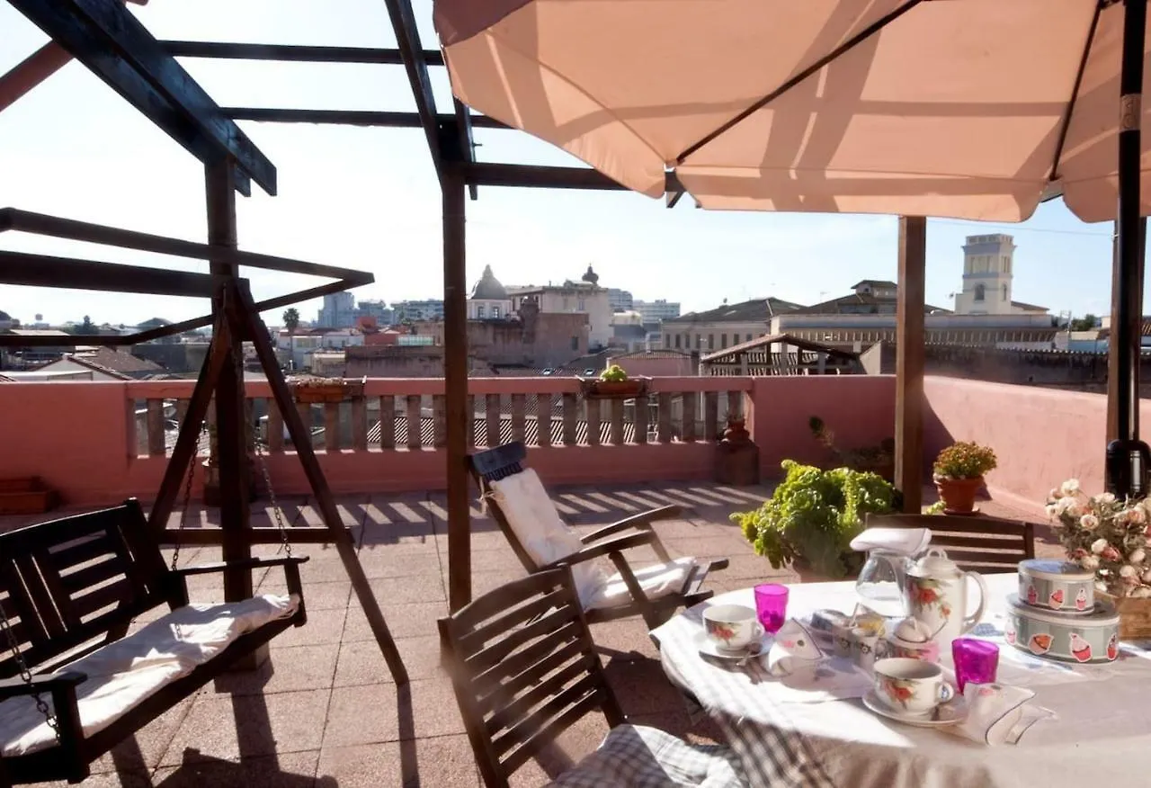 オリスターノAttico In Centro Con Vista Della Torre - Cozy Penthouse Facing To The Towerアパートメント 0*, オリスターノ イタリア